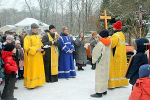 Крестный ход памяти блаженной Ксении совершили ученики Свято-Владимирской школы